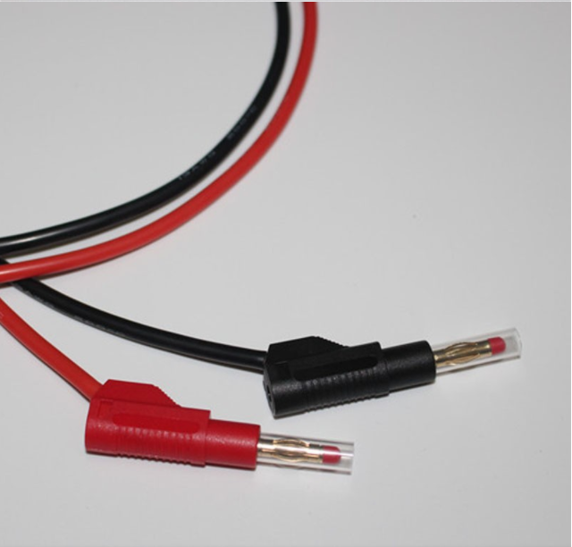 Test Leads with 32A 600V Retractable Stackable 4mm Banana Plug Soldering Type