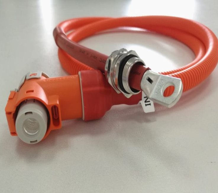 Pure electric vehicle-high-voltage wiring harness for external power link of YG626 in-vehicle battery pack